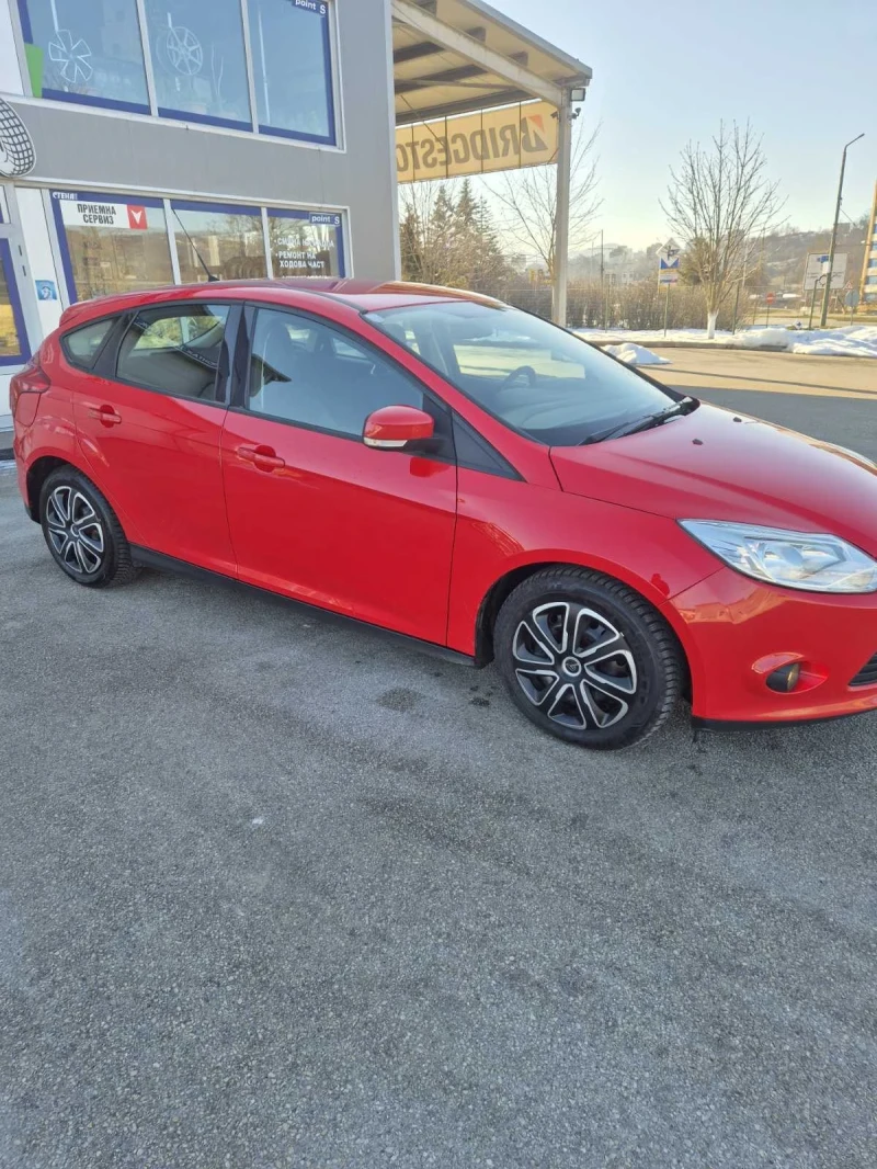 Ford Focus 1.6 дизел, снимка 3 - Автомобили и джипове - 48740430