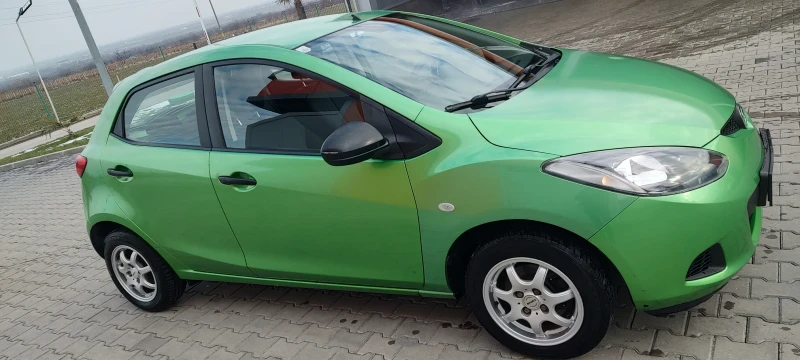 Mazda 2 1.3i бензин 86hp, снимка 5 - Автомобили и джипове - 48770858