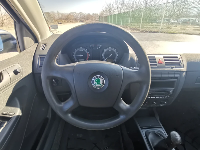 Skoda Fabia 1.4 TDi, снимка 17 - Автомобили и джипове - 49362871