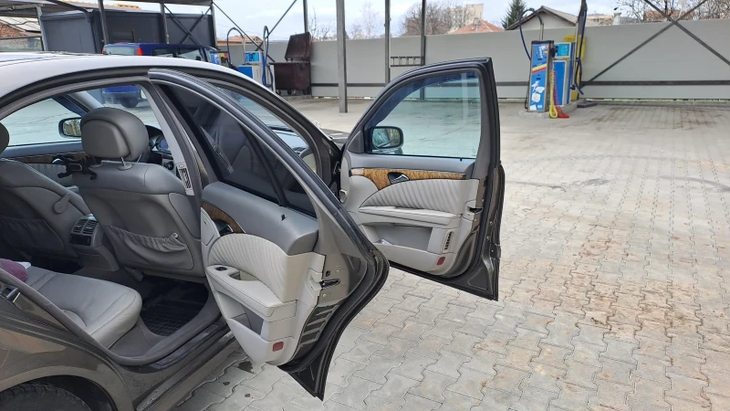 Mercedes-Benz E 280, снимка 14 - Автомобили и джипове - 52599478