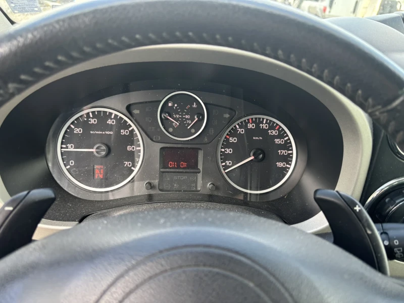 Citroen Berlingo 1.6eHDI, снимка 8 - Автомобили и джипове - 51012249