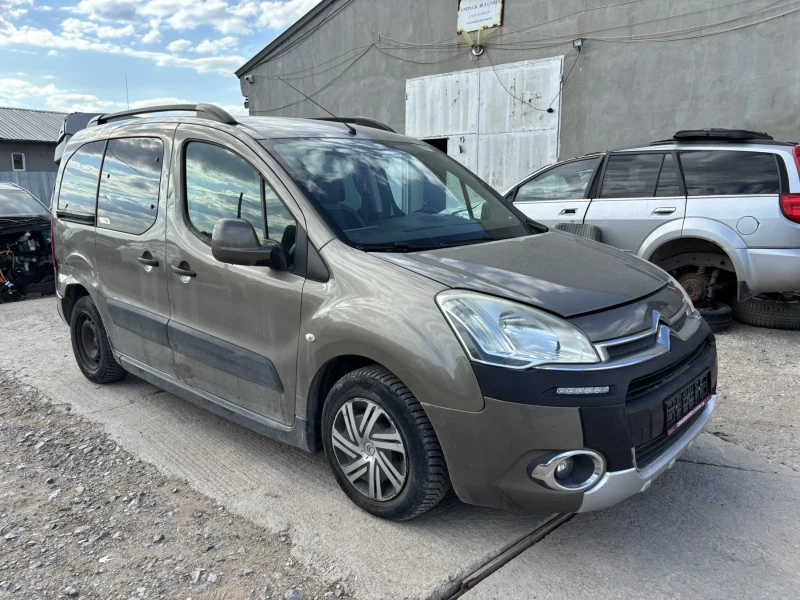 Citroen Berlingo 1.6eHDI, снимка 2 - Автомобили и джипове - 51012249
