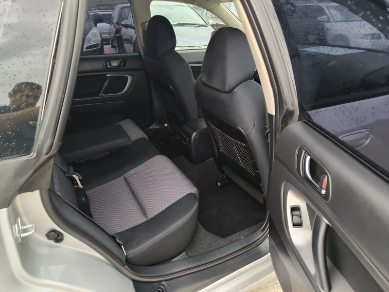 Subaru Legacy 2.0i, снимка 10 - Автомобили и джипове - 51225201