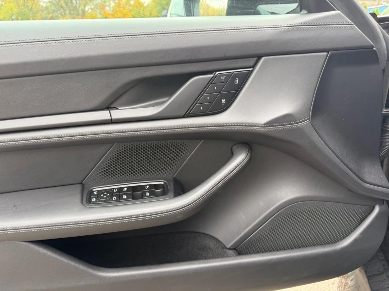 Porsche Taycan 4S* SPORT-TURISMO* MEMORY* HEAD-UP* DISTR* CAM* , снимка 10 - Автомобили и джипове - 52132000