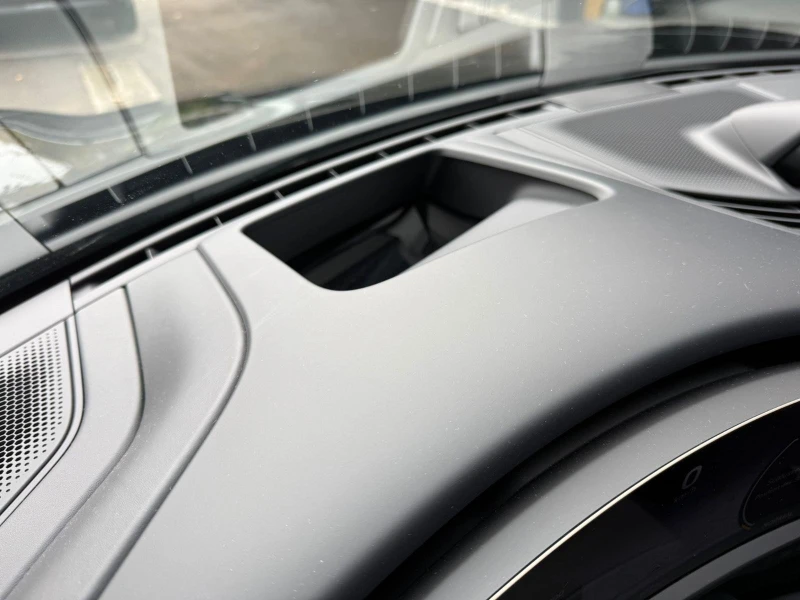 Porsche Taycan 4S* SPORT-TURISMO* MEMORY* HEAD-UP* DISTR* CAM* , снимка 12 - Автомобили и джипове - 52132000
