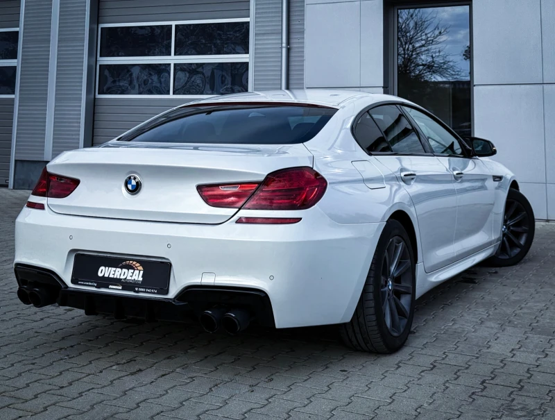 BMW 640 i* M-PACK* DISTR* BLINDSPOT* FULL* ЛИЗИНГ, снимка 4 - Автомобили и джипове - 52297647