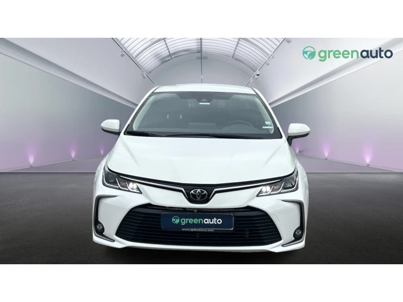 Toyota Corolla 1.5i A/T, Месечна вноска от 388 лв., снимка 5 - Автомобили и джипове - 52441096