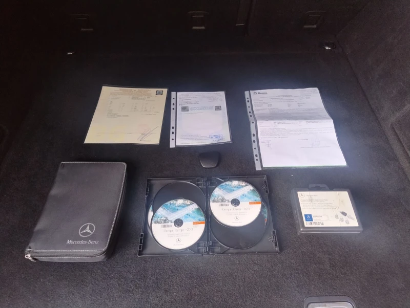 Mercedes-Benz ML 280 CDI 4 MATIC, снимка 16 - Автомобили и джипове - 52632891