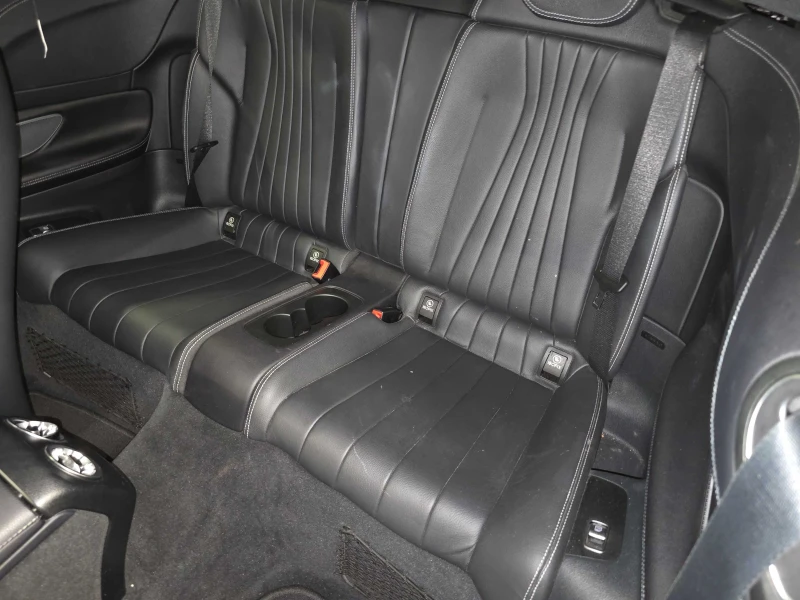 Mercedes-Benz E 400 * * CARFAX * * АВТО КРЕДИТ * * , снимка 11 - Автомобили и джипове - 52708083