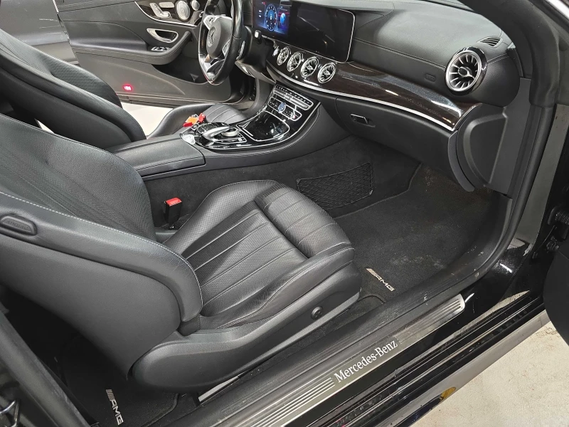 Mercedes-Benz E 400 * * CARFAX * * АВТО КРЕДИТ * * , снимка 10 - Автомобили и джипове - 52708083