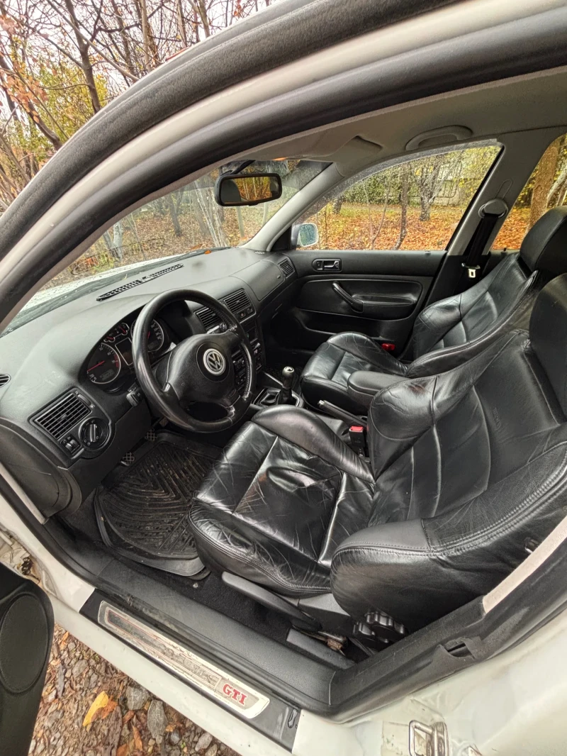 VW Golf, снимка 6 - Автомобили и джипове - 52721050