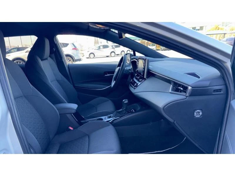 Toyota Corolla 1.8 HSD EXECUTIVE PLUS, снимка 6 - Автомобили и джипове - 52850387