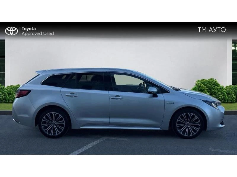 Toyota Corolla 1.8 HSD EXECUTIVE PLUS, снимка 17 - Автомобили и джипове - 52850387