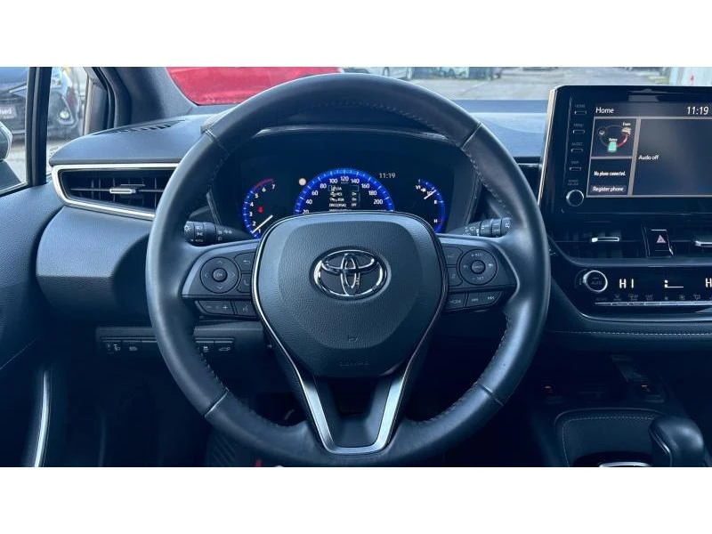 Toyota Corolla 1.8 HSD EXECUTIVE PLUS, снимка 13 - Автомобили и джипове - 52850387