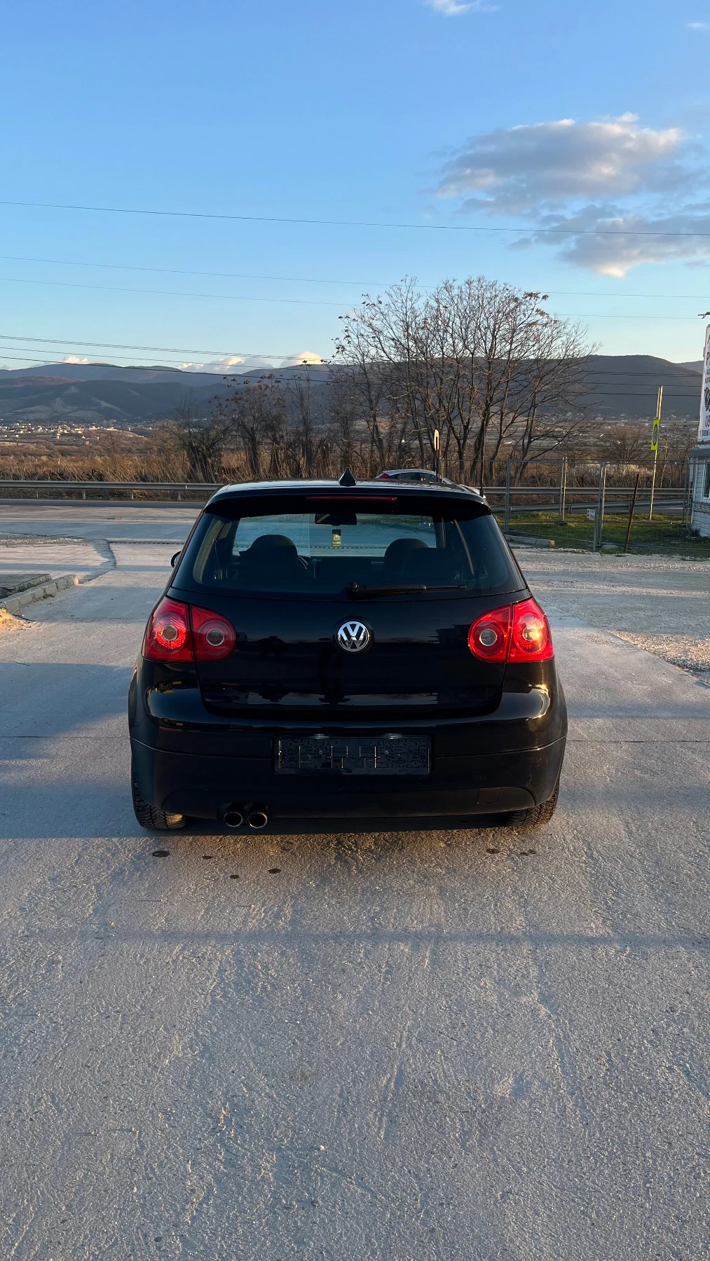 VW Golf GTI - изображение 7