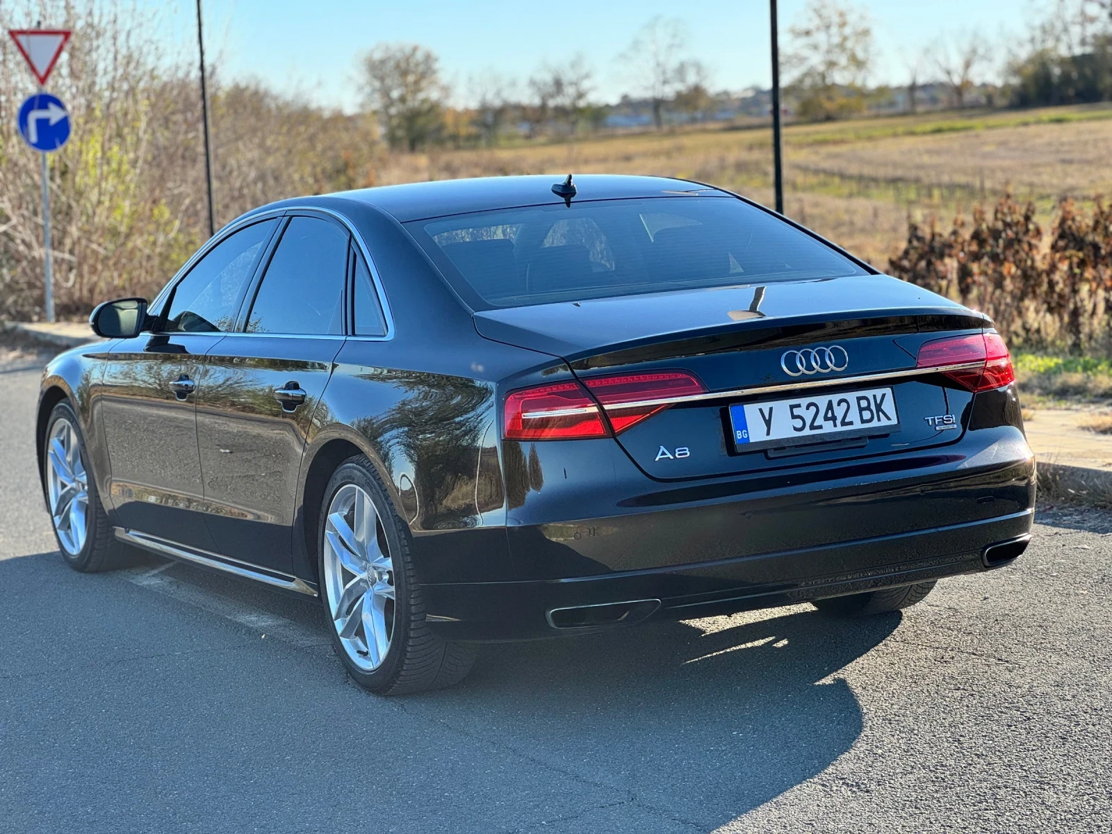 Audi A8 SPORT 4.0 TFSI 450 hp  - изображение 5