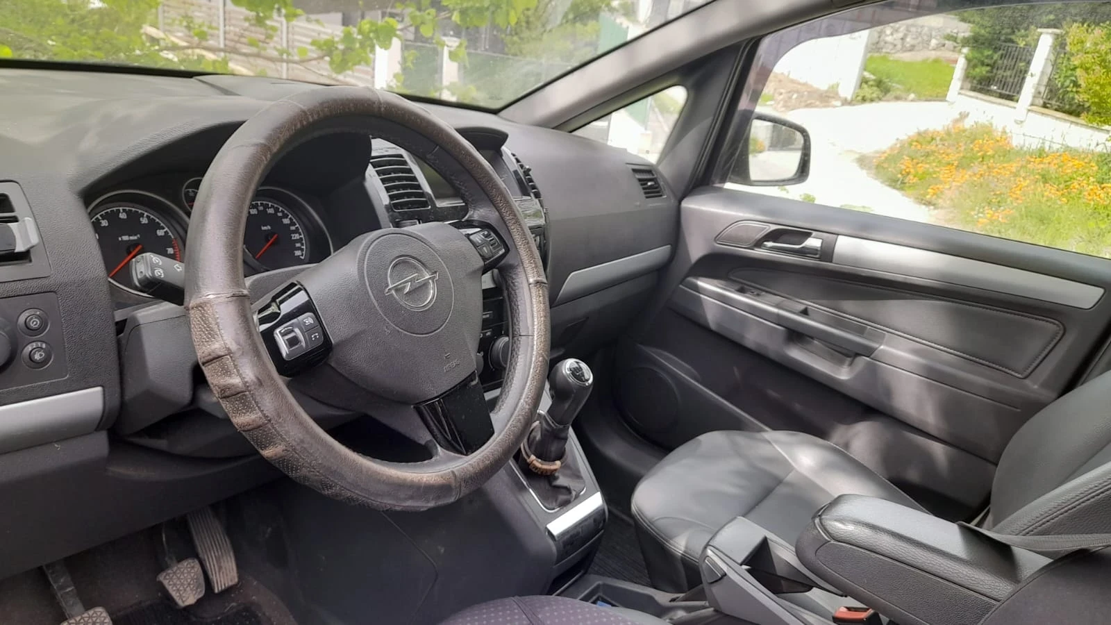 Opel Zafira 1.6 CNG - изображение 6