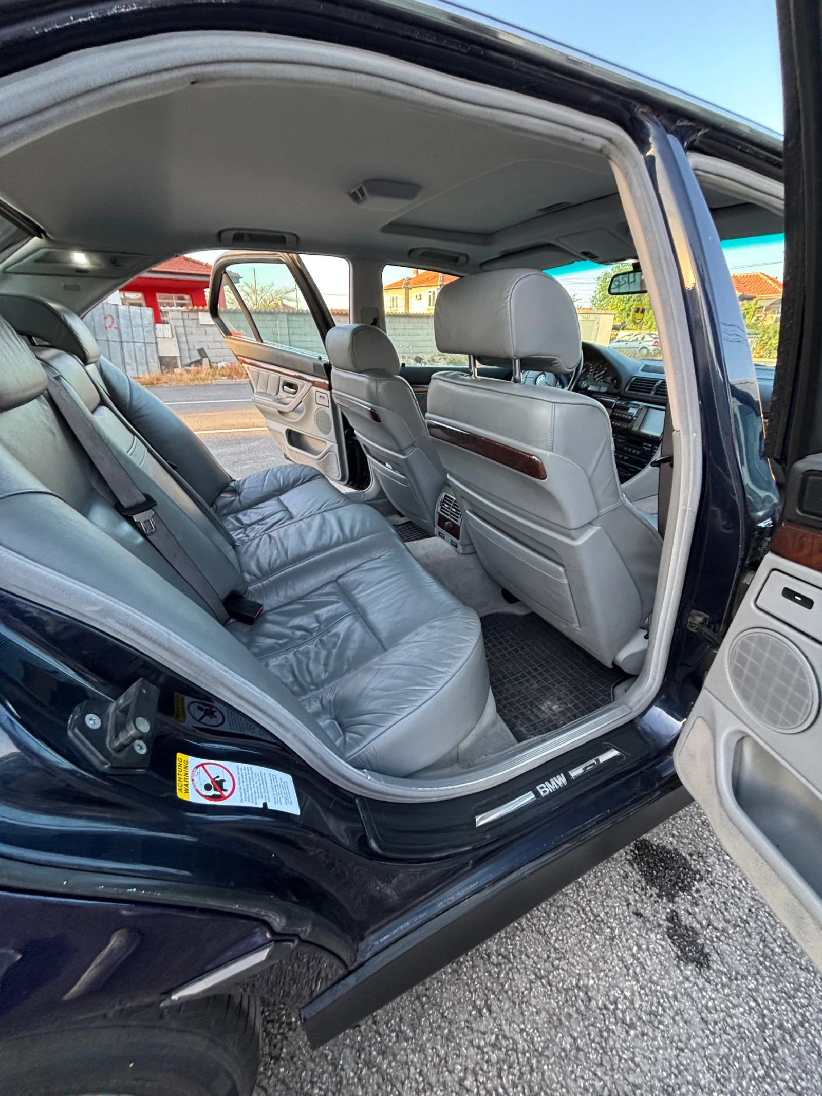 BMW 730, снимка 12 - Автомобили и джипове - 53194532