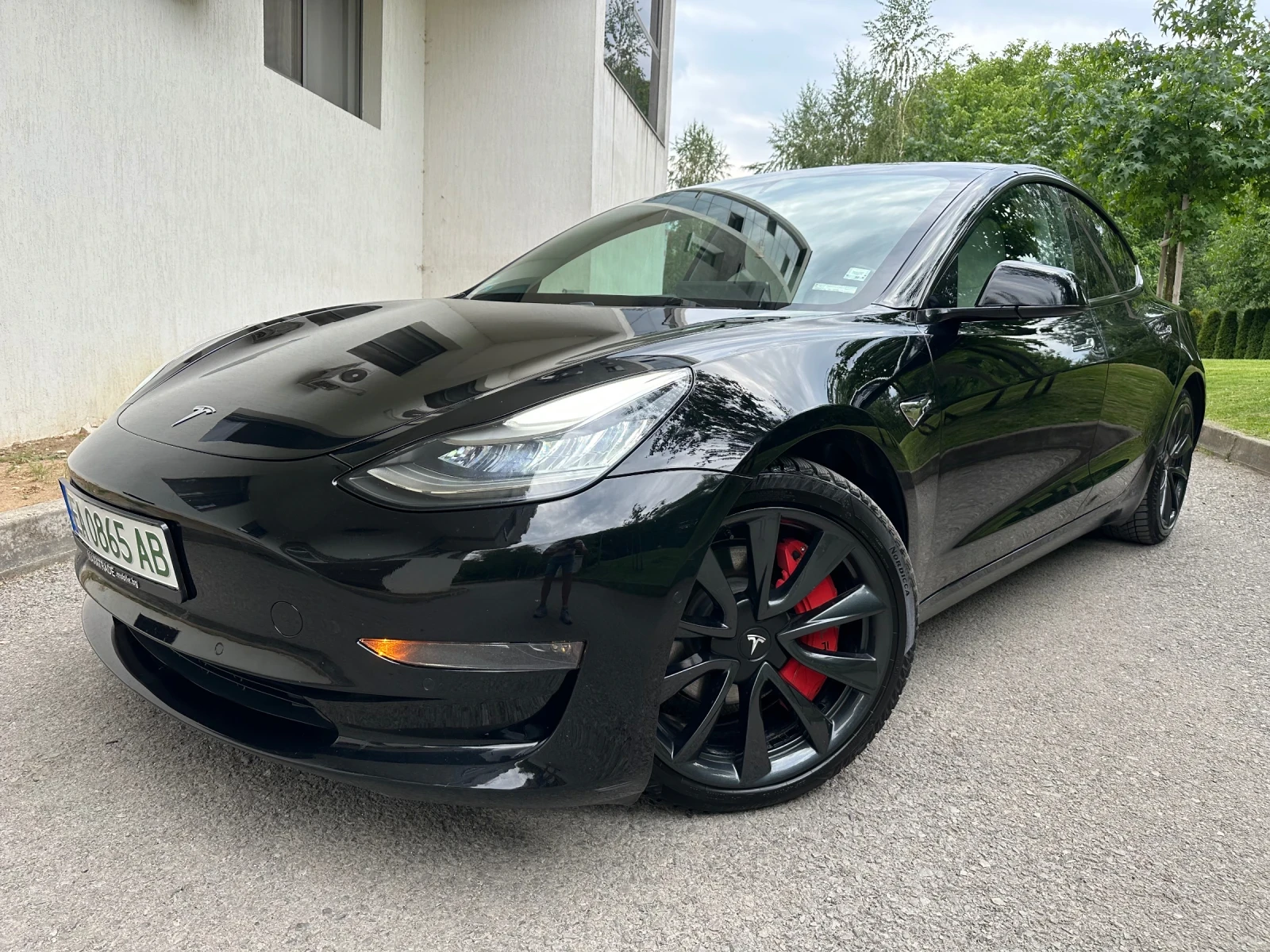 Tesla Model 3 ГОТОВ ЛИЗИНГ / LONG RANGE / DUAL MOTOR  - изображение 3