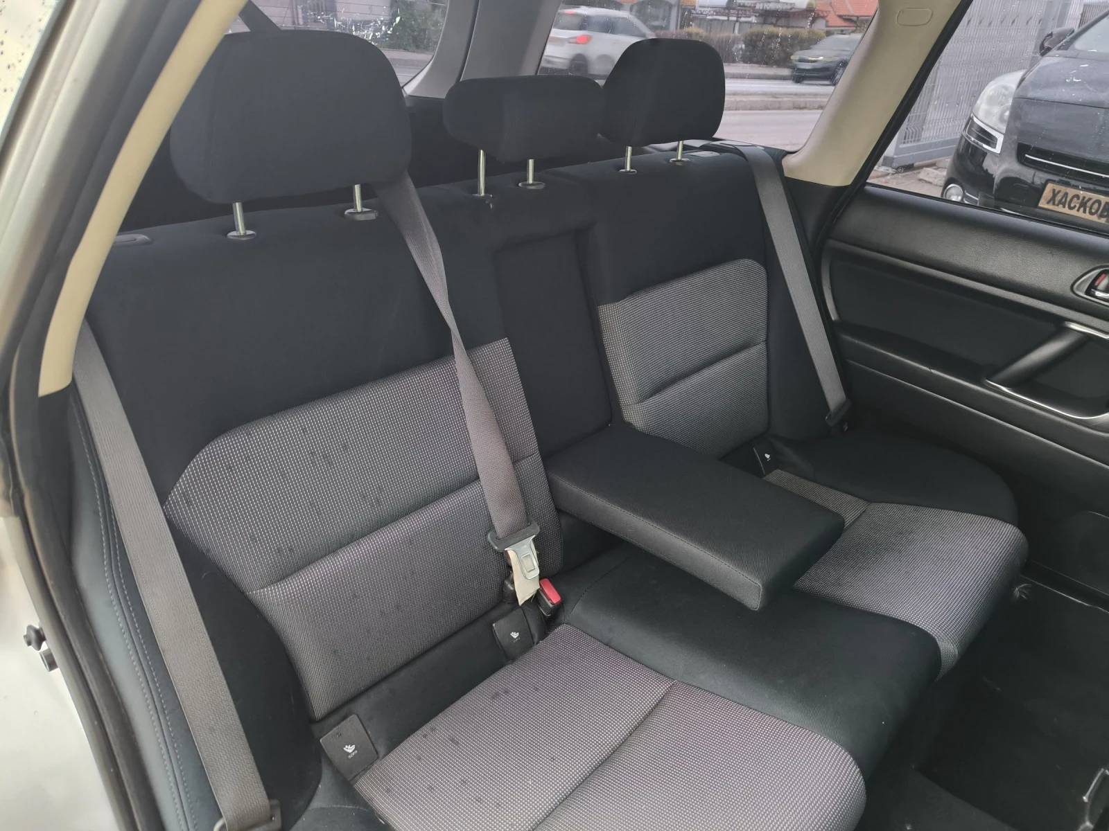 Subaru Legacy 2.0i | Mobile.bg   11