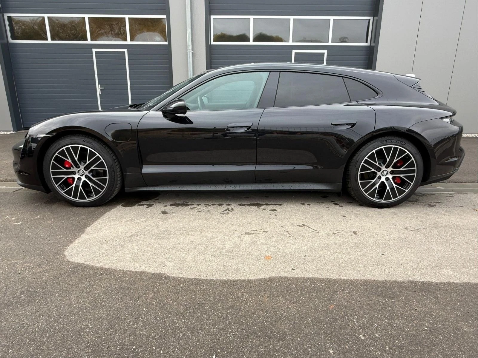 Porsche Taycan 4S* SPORT-TURISMO* MEMORY* HEAD-UP* DISTR* CAM*  - изображение 8