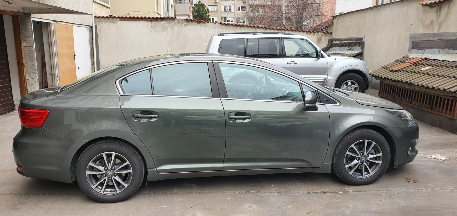Toyota Avensis | Mobile.bg � ����������� 3
