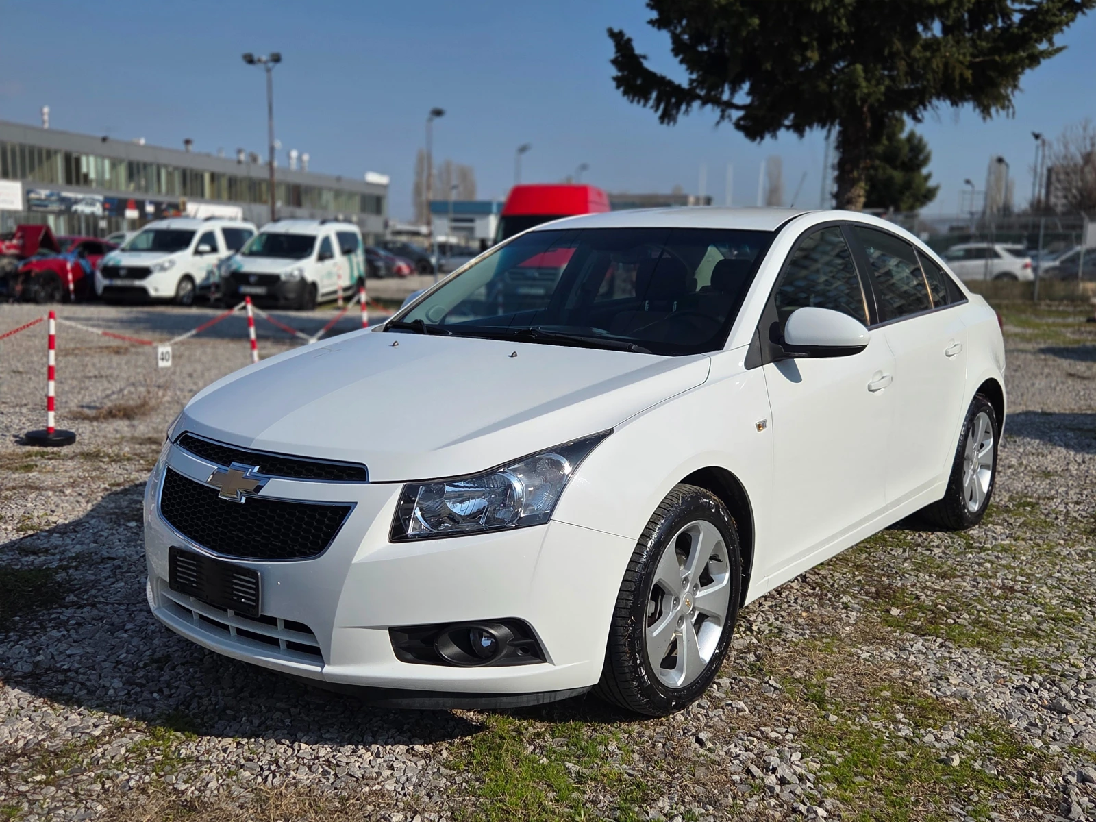 Chevrolet Cruze 2.0TD 163к.с. ЧИСТО НОВА КОЛА, снимка 5 - Автомобили и джипове - 53736667