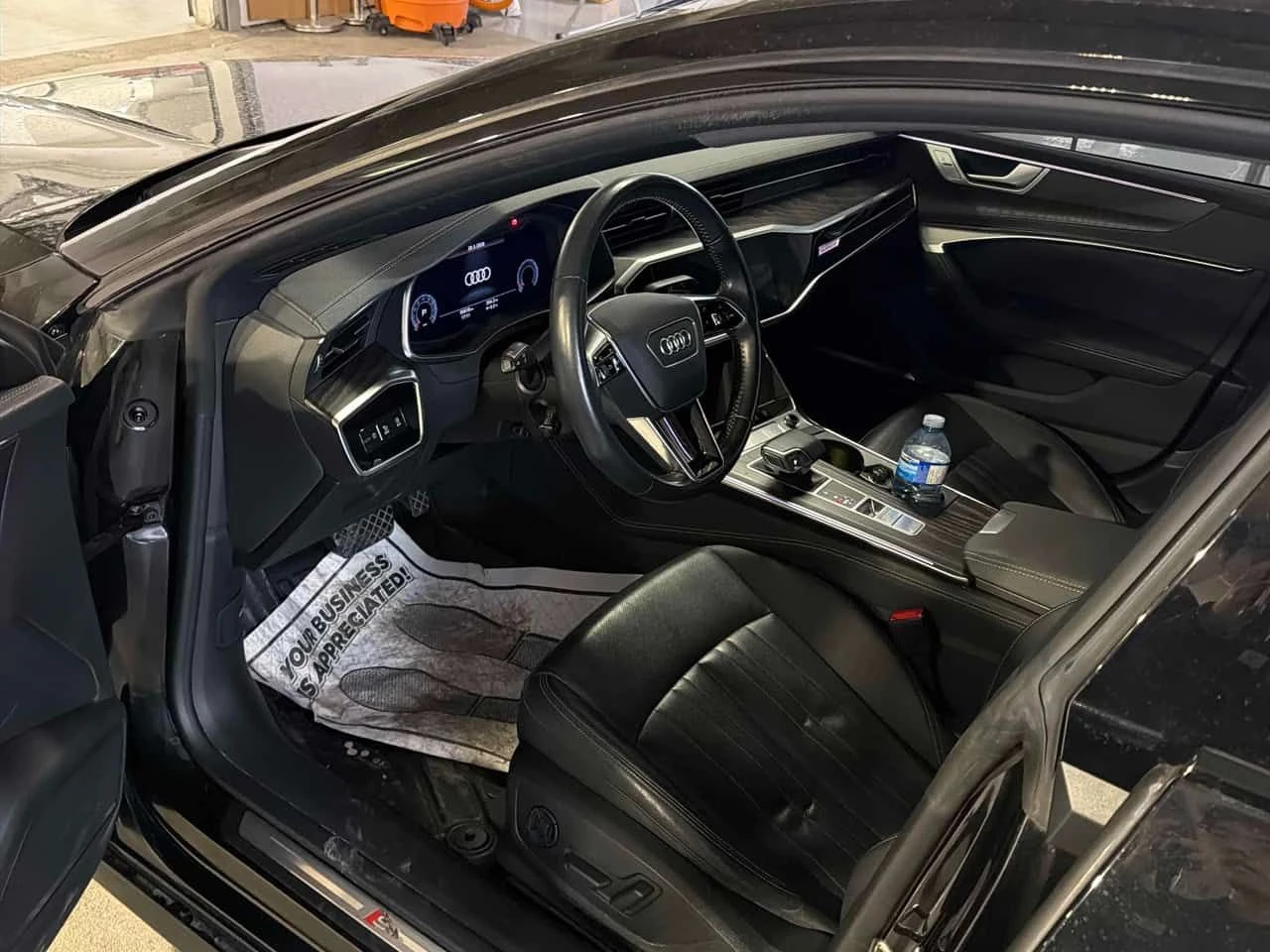 Audi A7 Technik/DIS/360/MATRIX/HUD/ОБДУХВАНЕ/ГУМИ+ ДЖАНТИ , снимка 7 - Автомобили и джипове - 53919196