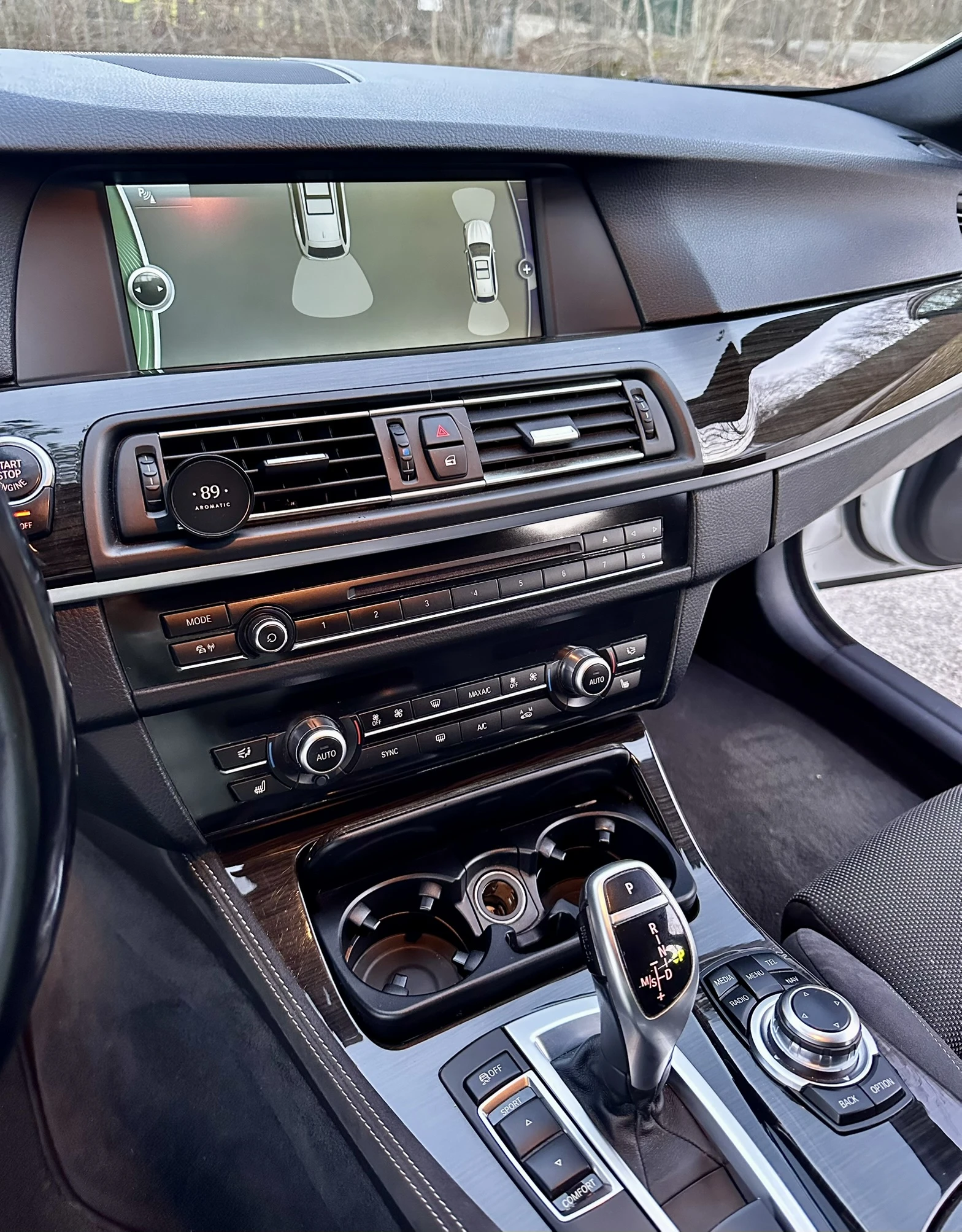 BMW 530 F11 Xdrive M-пакет, снимка 12 - Автомобили и джипове - 54089656