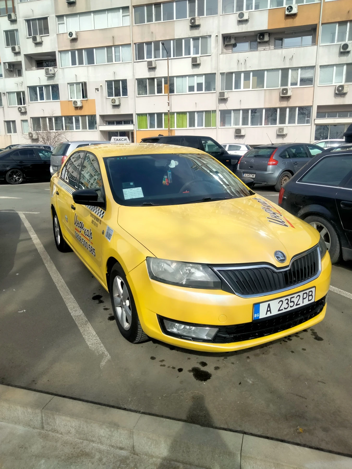 Skoda Rapid 1.6, снимка 2 - Автомобили и джипове - 54181242