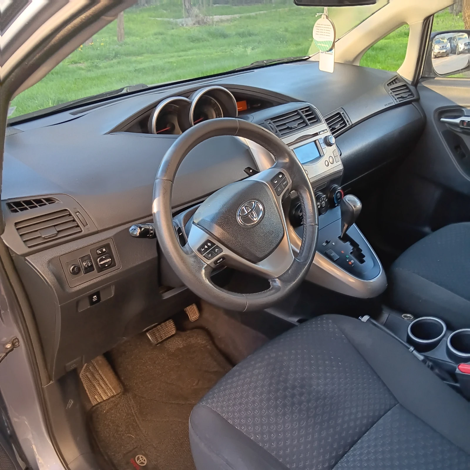 Toyota Verso 2, 2 D-CAT  | Mobile.bg � ����������� 9