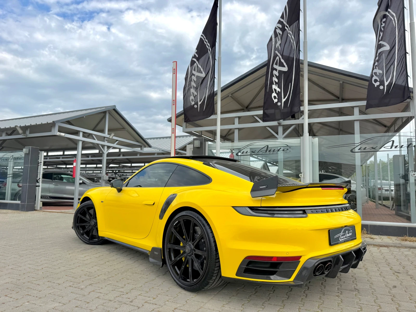 Porsche 911 TURBO S#BRABUS#CARBON#ALCANTARA#PDCC#PANORAMA#, снимка 6 - Автомобили и джипове - 54360545