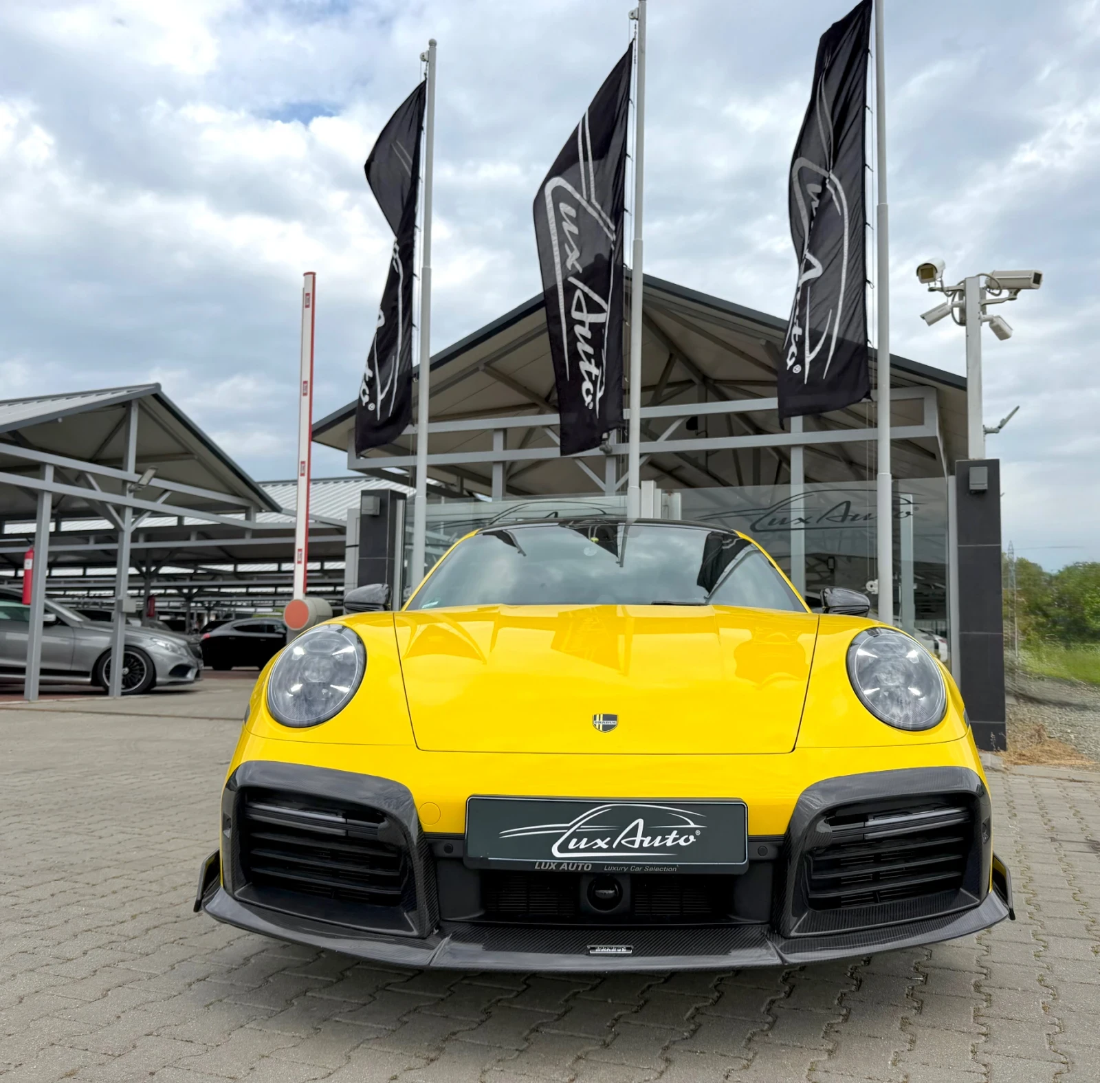 Porsche 911 TURBO S#BRABUS#CARBON#ALCANTARA#PDCC#PANORAMA#, снимка 3 - Автомобили и джипове - 54360545