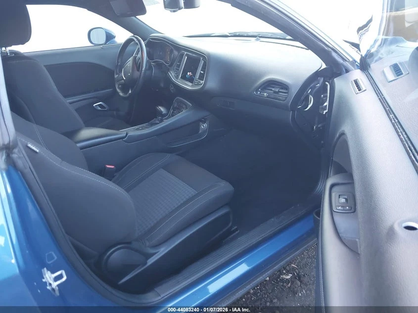 Dodge Challenger 3.6l Sxt, снимка 5 - Автомобили и джипове - 54435950