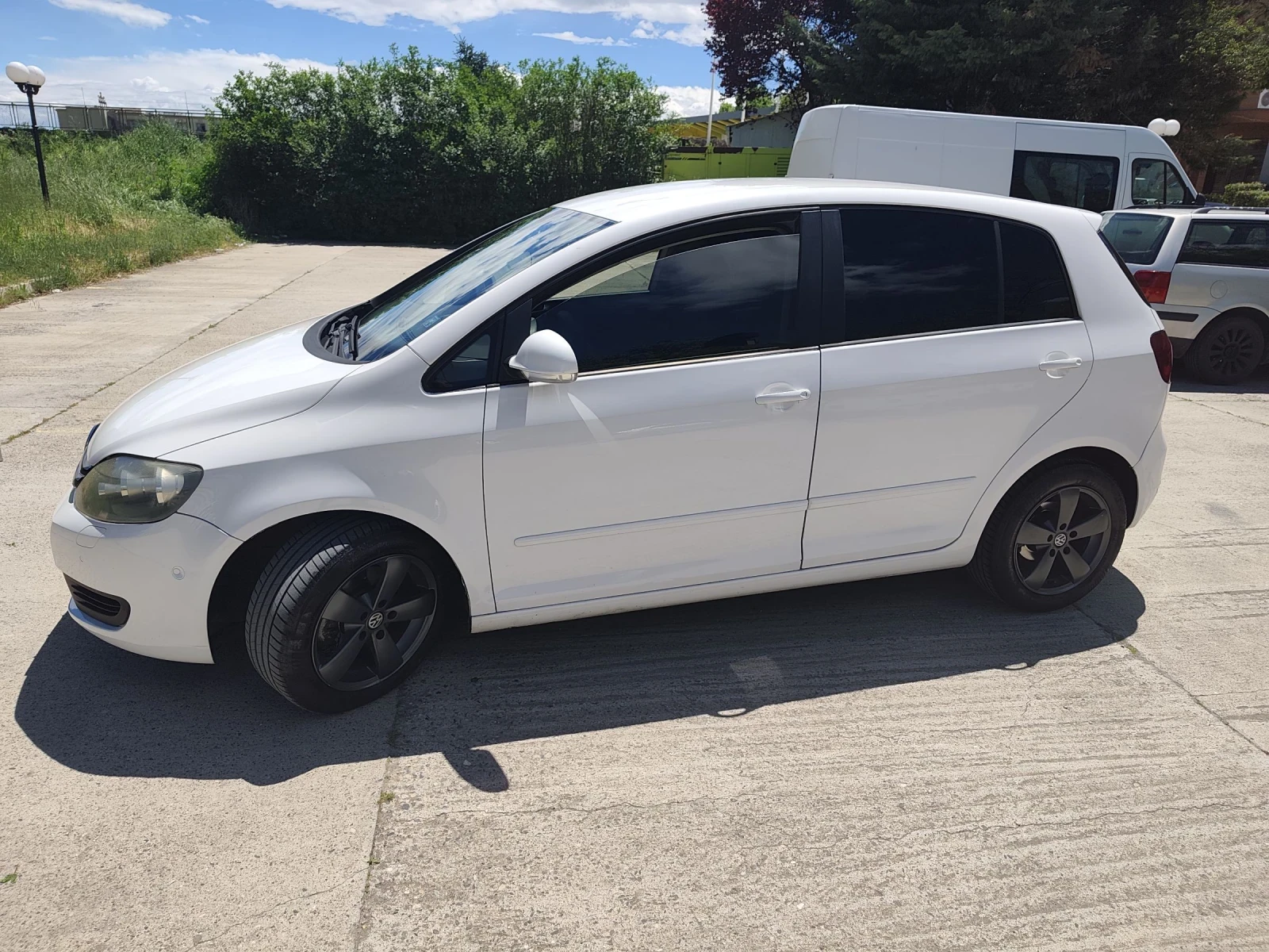 VW Golf Plus, снимка 3 - Автомобили и джипове - 54581438