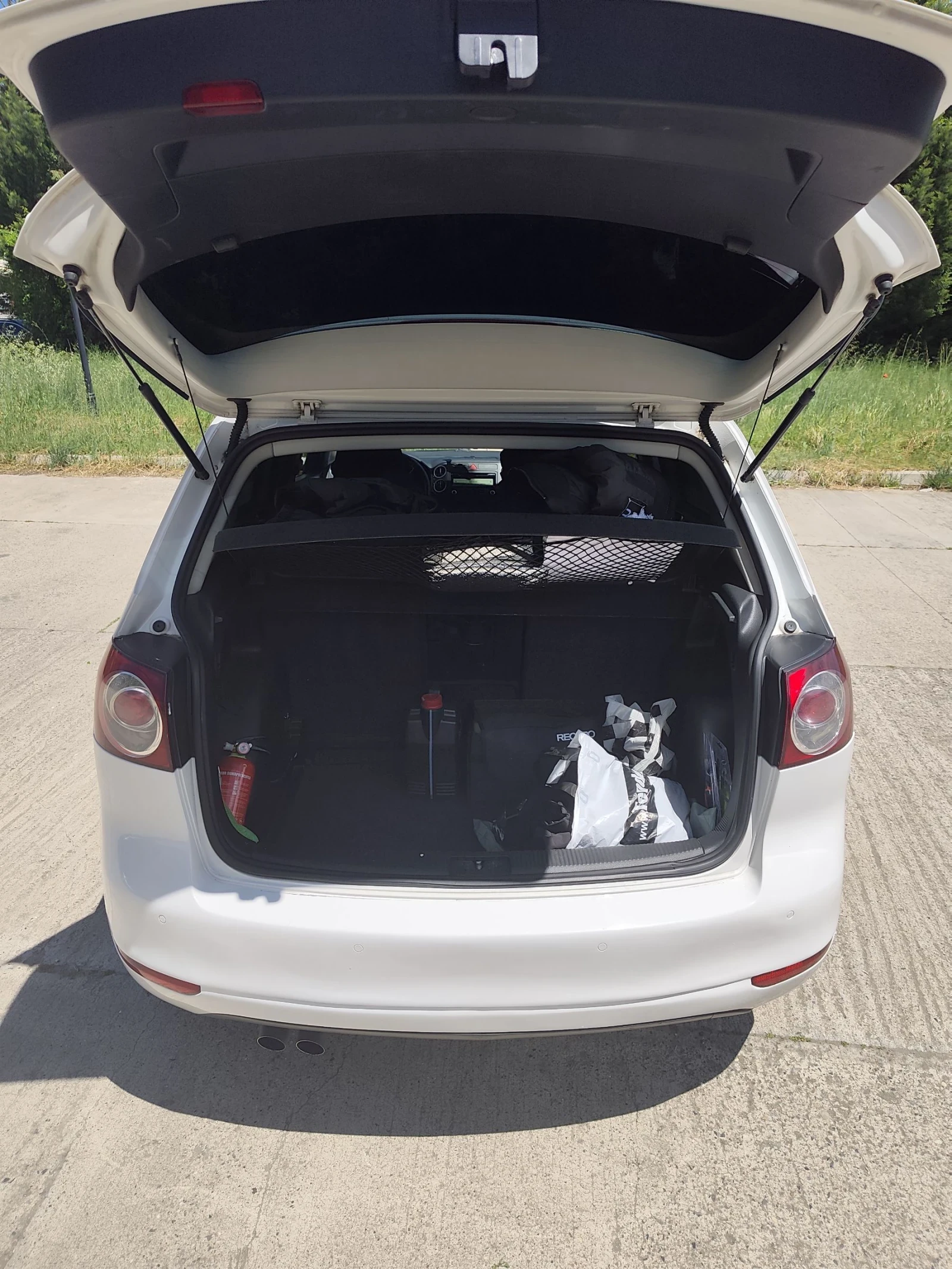 VW Golf Plus, снимка 9 - Автомобили и джипове - 54581438