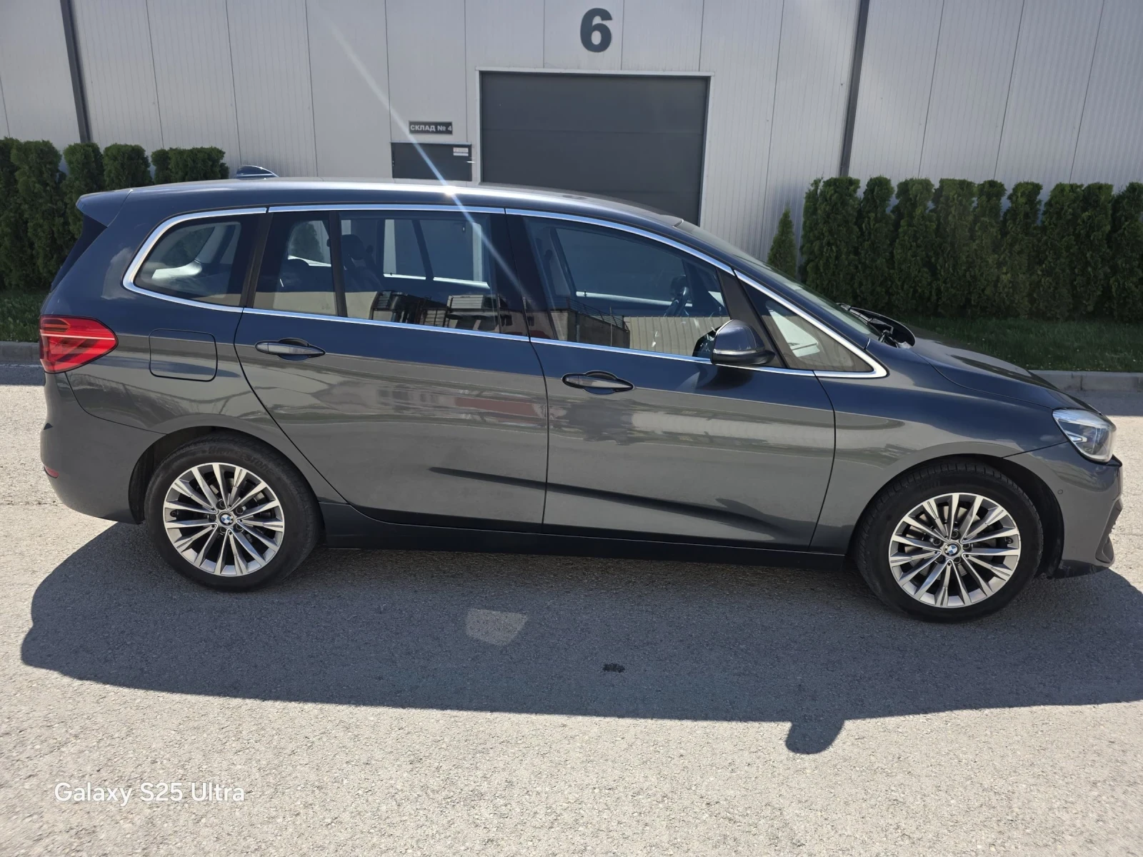 BMW 2 Gran Tourer 1.5i, снимка 4 - Автомобили и джипове - 54627251