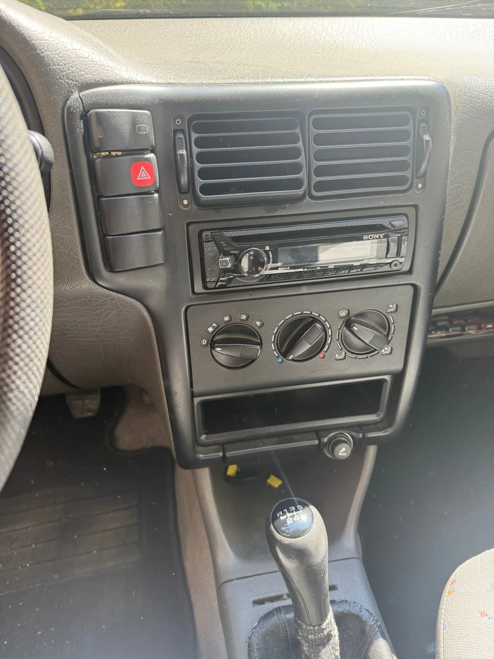 VW Polo, снимка 7 - Автомобили и джипове - 54738438