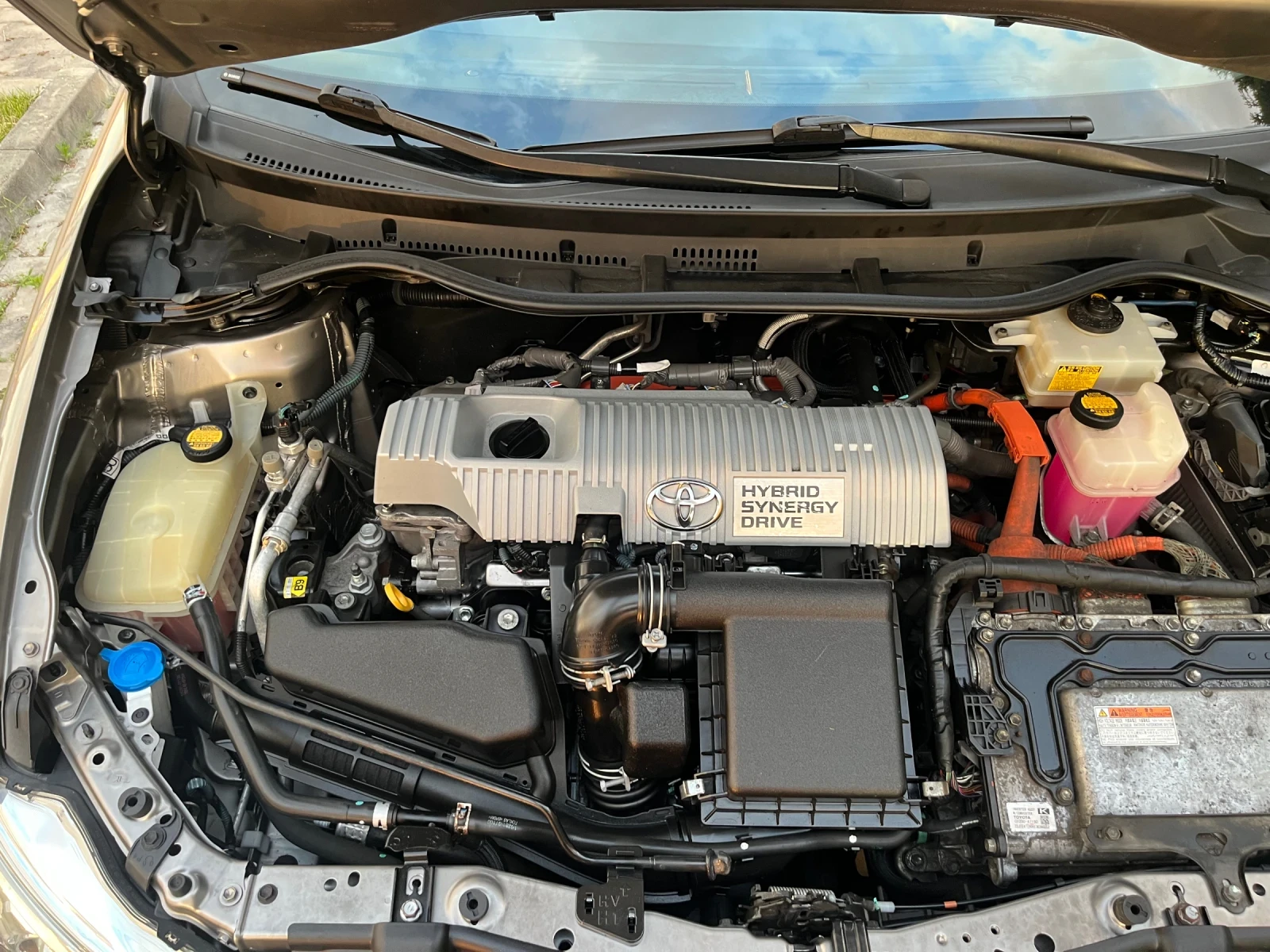 Toyota Auris 1.8Hybrid Lounge 136k.c. 172000�� ���������!!! | Mobile.bg � ����������� 13