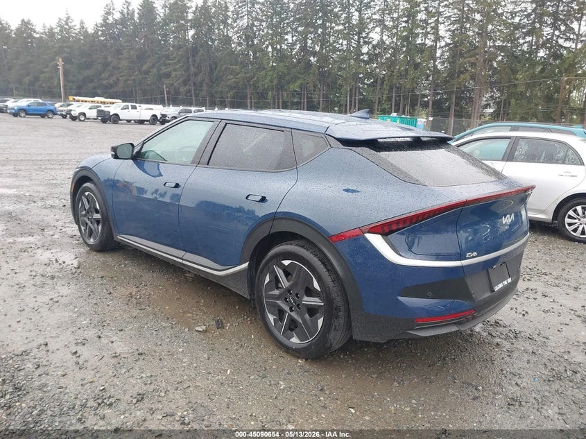 Kia EV6 Light Rwd, снимка 3 - Автомобили и джипове - 54906830