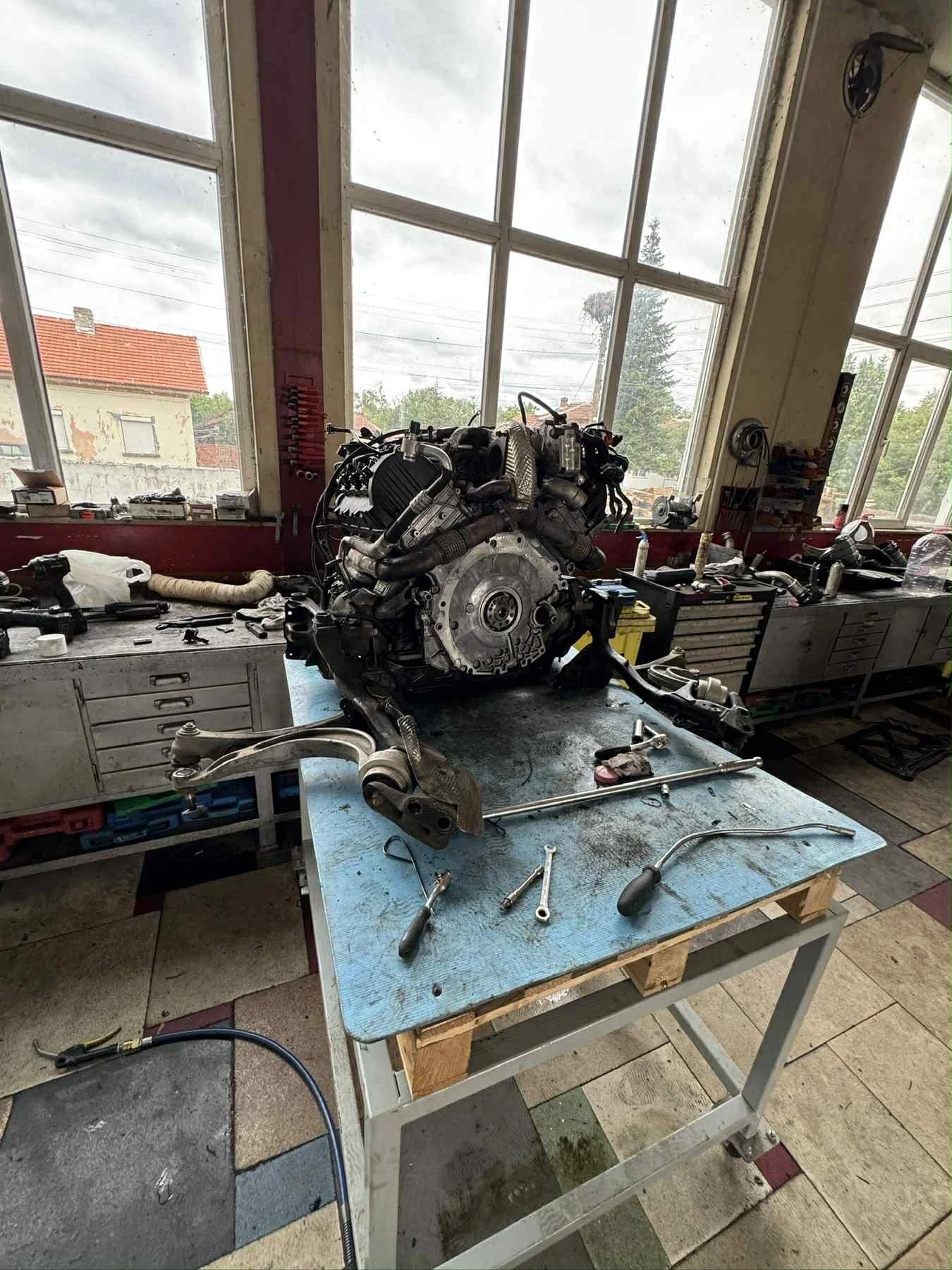 Audi A6 3.0TDI FULL LED/Сменени вериги , снимка 15 - Автомобили и джипове - 55467548