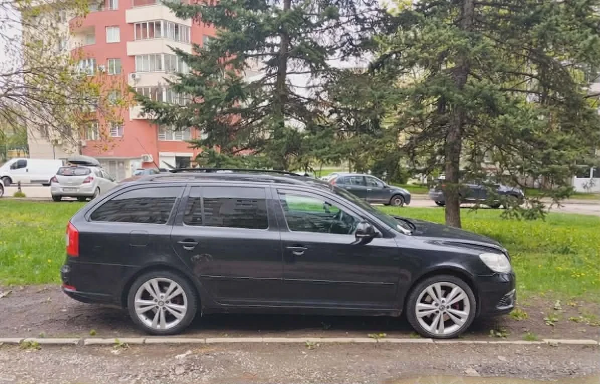 Skoda Octavia VRS, снимка 2 - Автомобили и джипове - 55616596