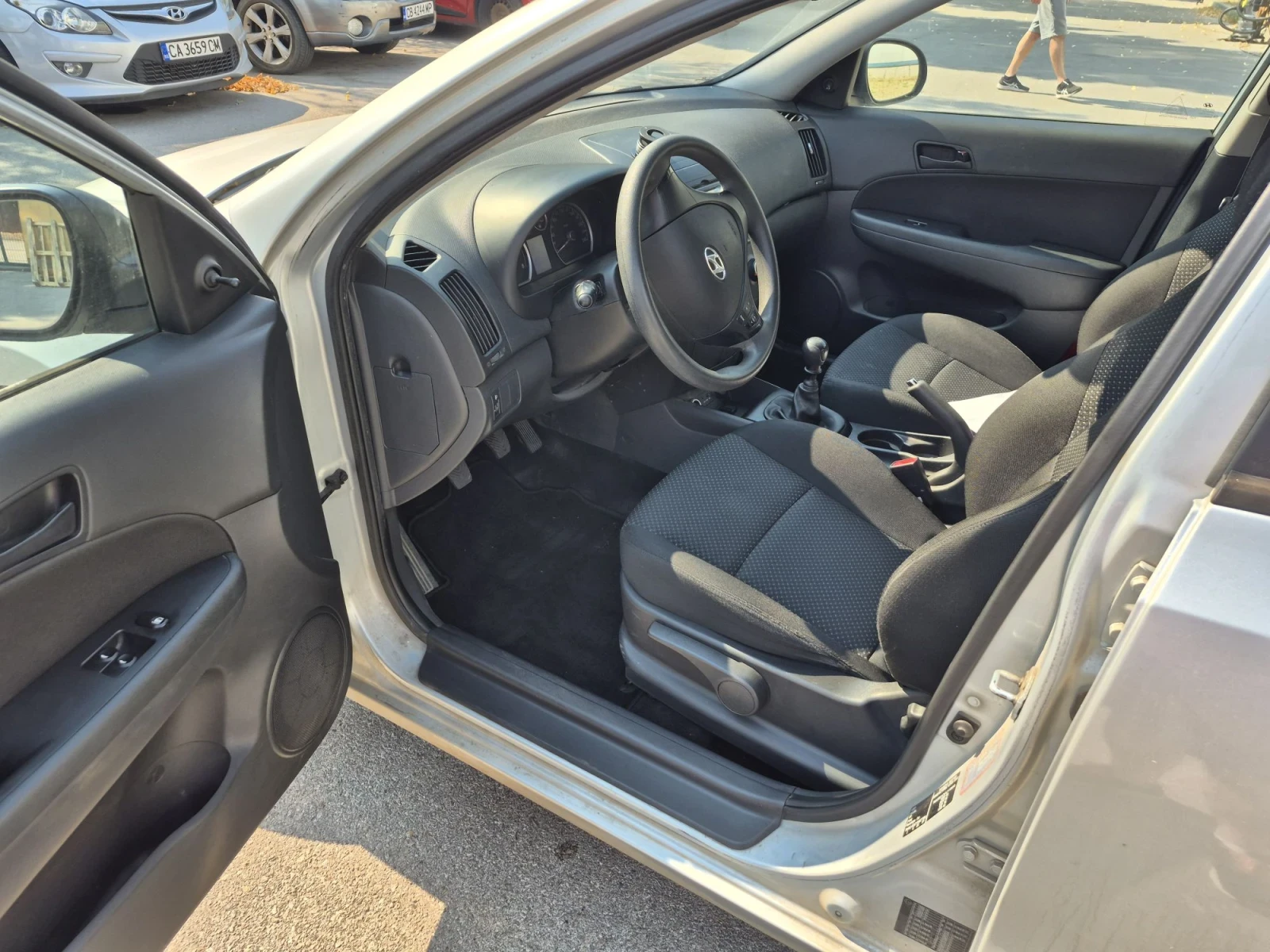 Hyundai I30 1.4, снимка 5 - Автомобили и джипове - 55798374