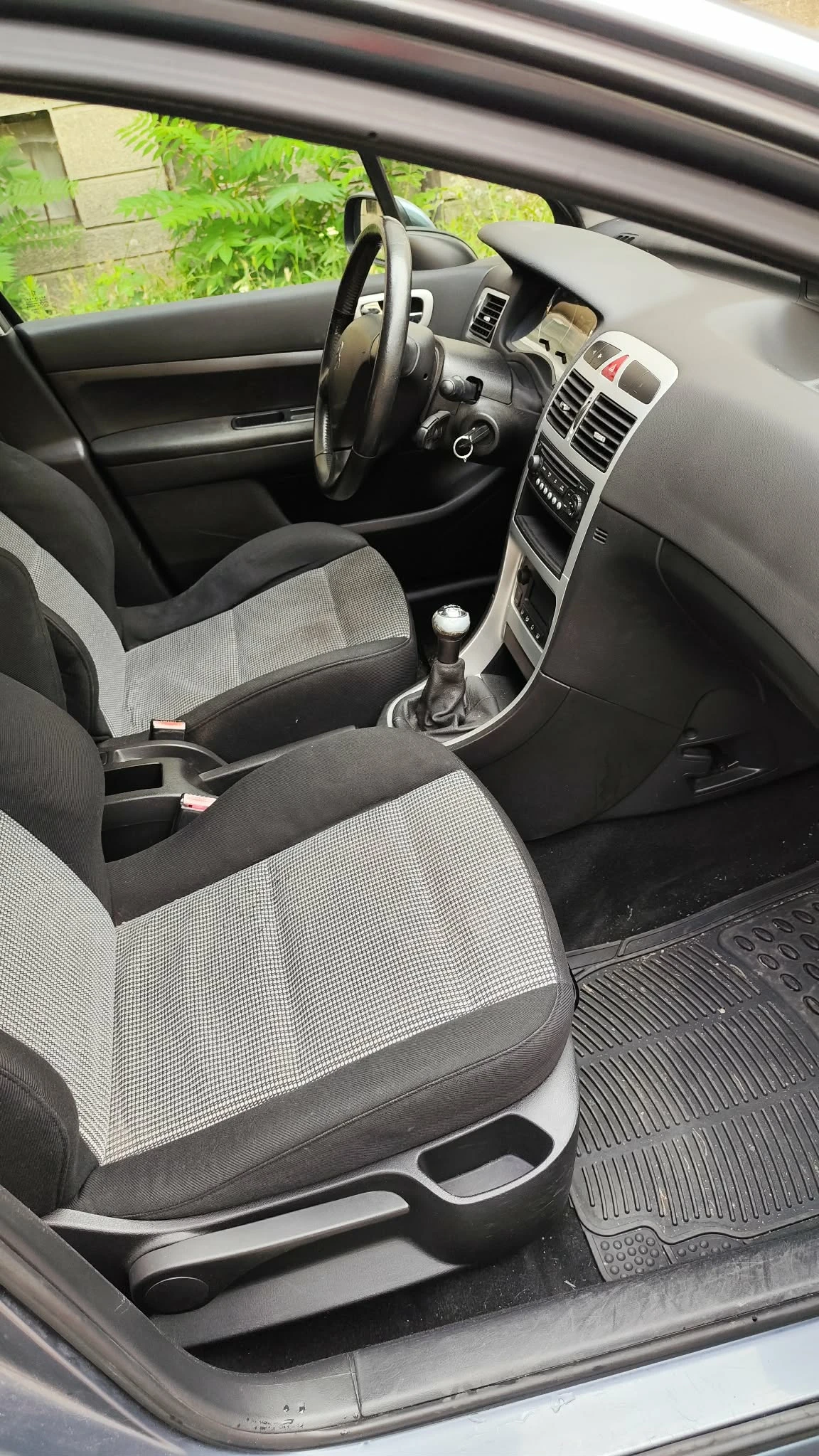 Peugeot 307, снимка 9 - Автомобили и джипове - 55803494