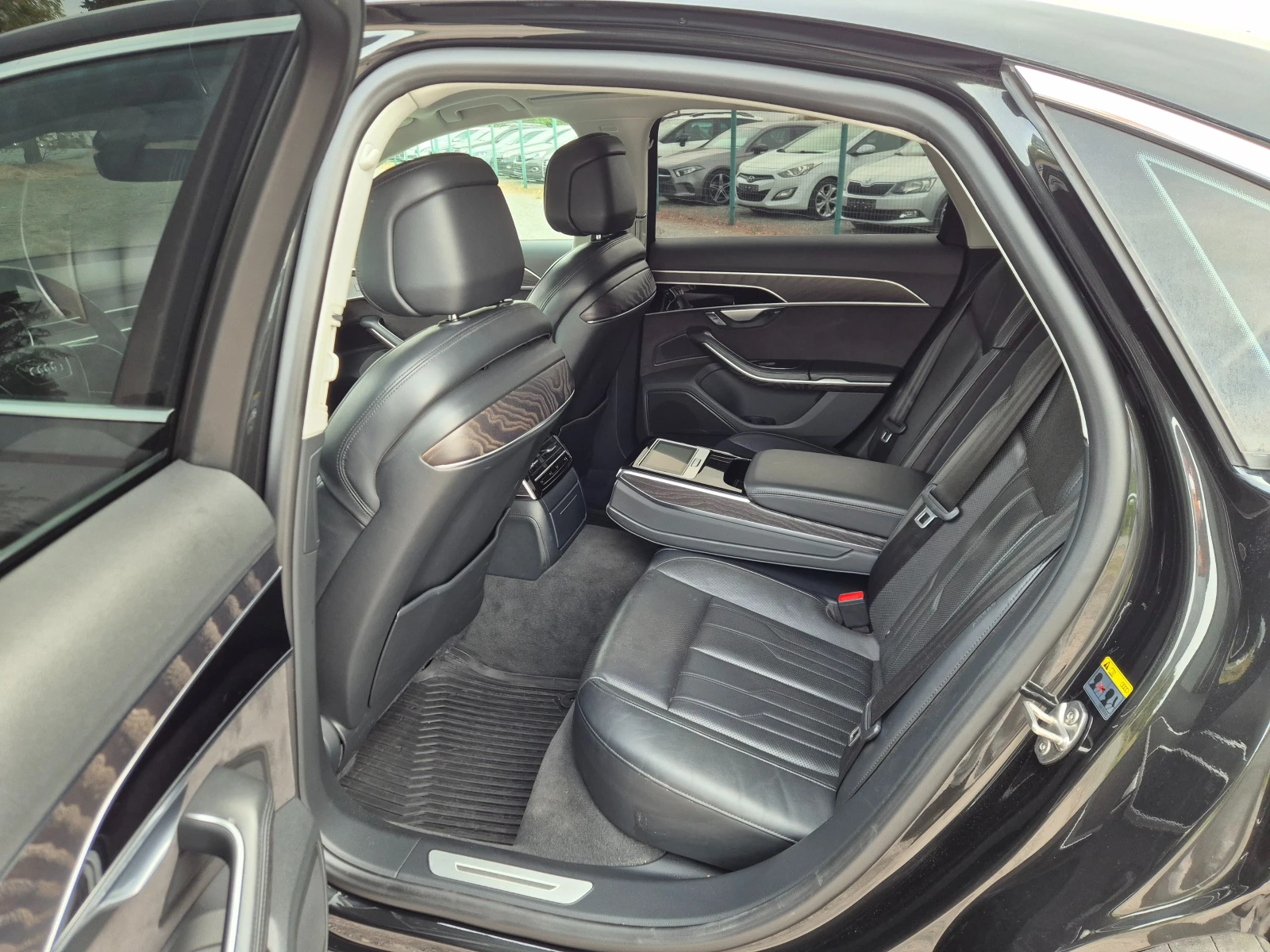Audi A8 50TDI Quattro, снимка 12 - Автомобили и джипове - 56264849