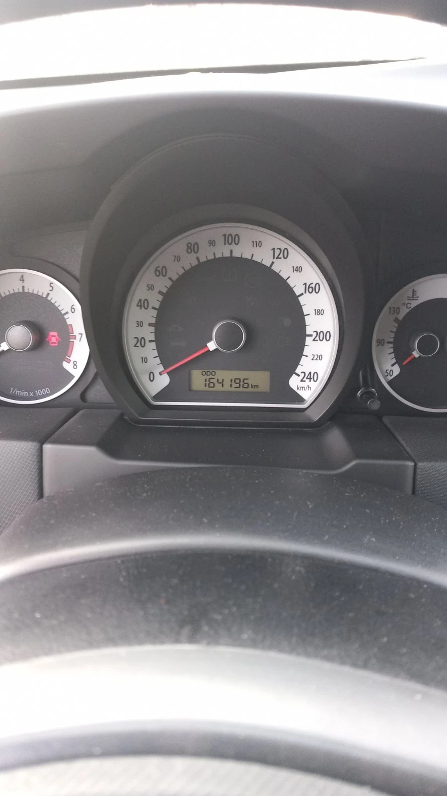 Kia Ceed 1.4i/105kc, климатик , снимка 4 - Автомобили и джипове - 56322330
