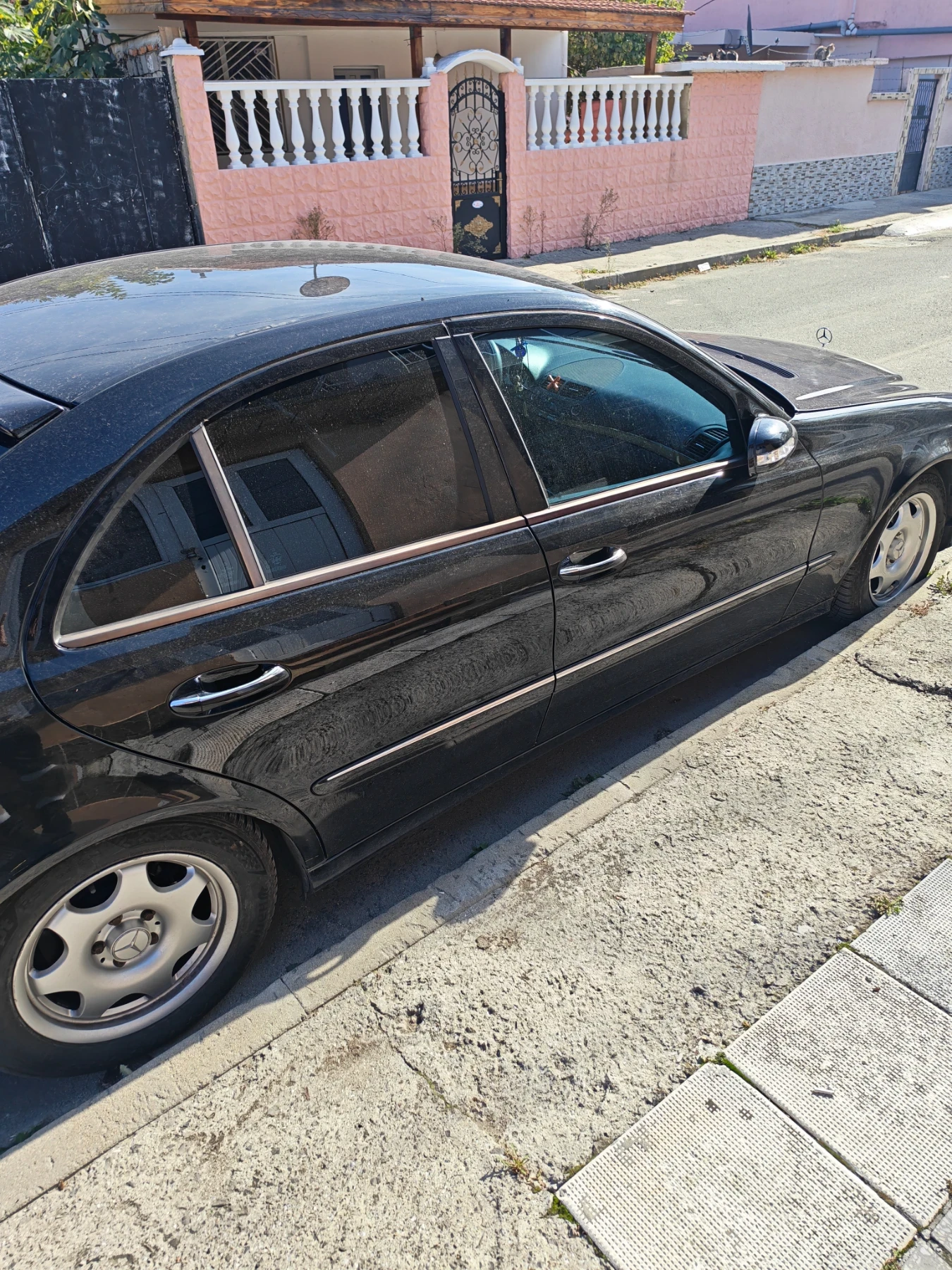 Mercedes-Benz E 280, снимка 6 - Автомобили и джипове - 56576604