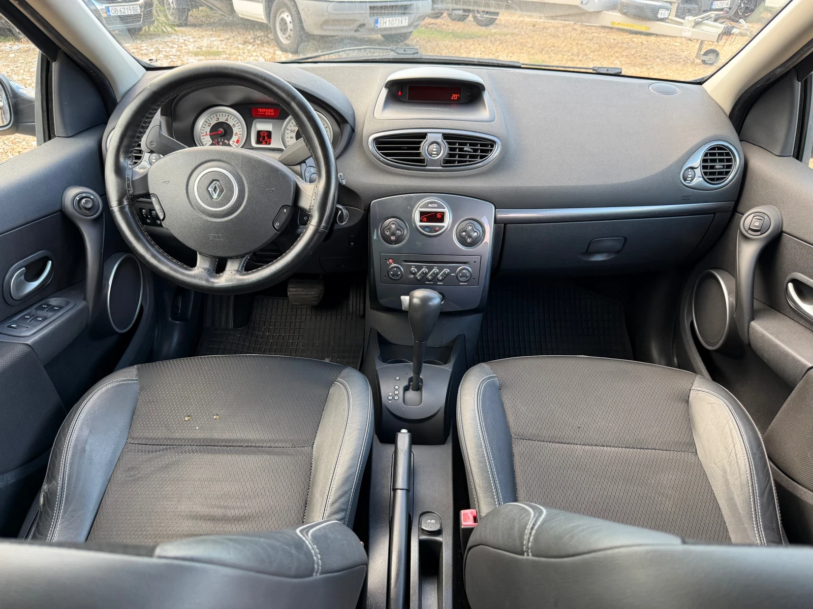 Renault Clio ��������� 1.6 ������ 110 ����  | Mobile.bg � ����������� 9