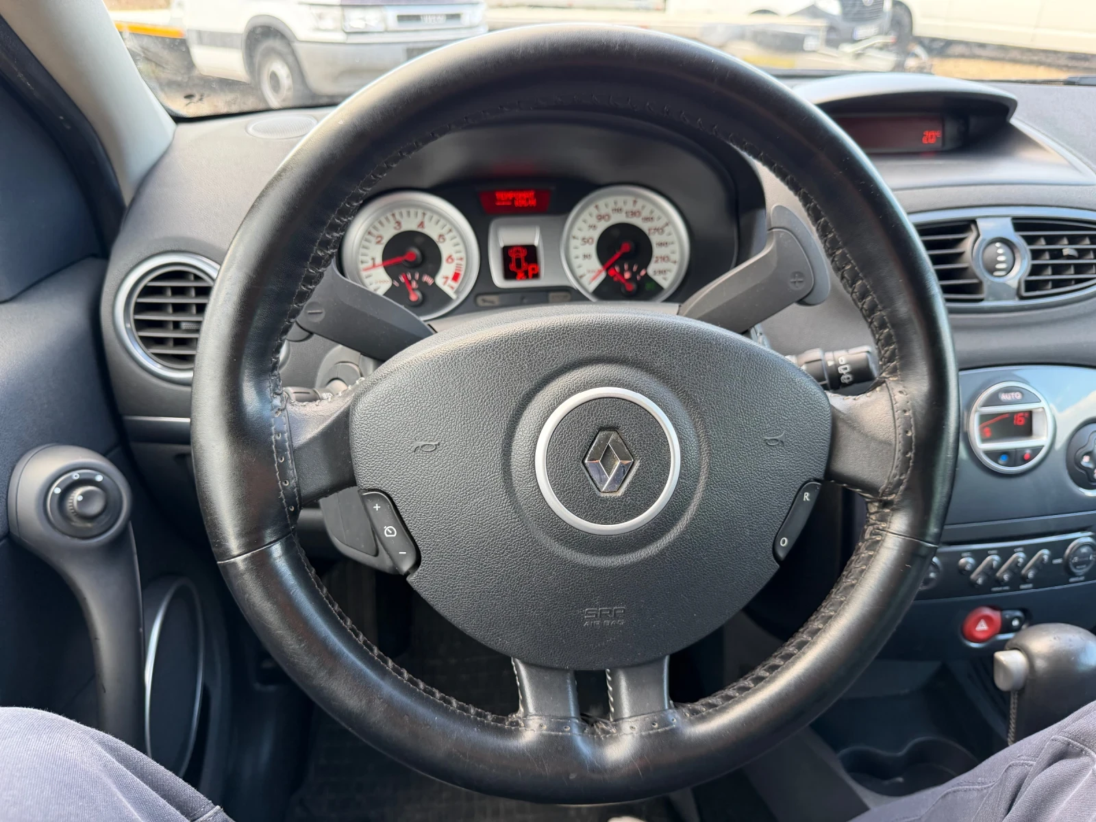 Renault Clio ��������� 1.6 ������ 110 ����  | Mobile.bg � ����������� 13