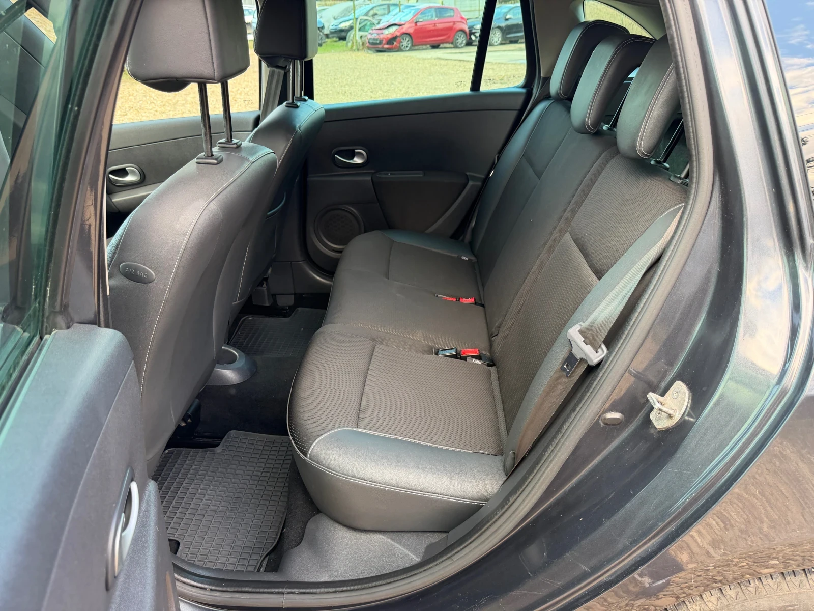 Renault Clio ��������� 1.6 ������ 110 ����  | Mobile.bg � ����������� 10